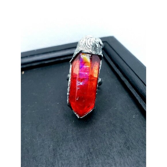 Red aura quartz crystal ring - Picture 7 of 12